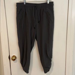 Prana Midtown Capri Joggers
